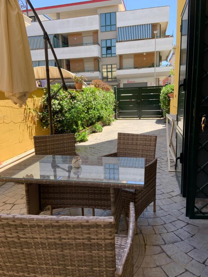 Apartamento Casa Di Ilaria Anzio Exterior foto